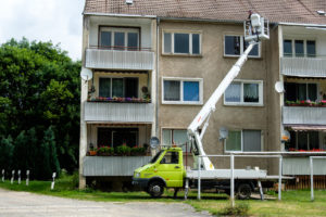 Einsatz Vermietung Hubarbeitsbühne Steiger